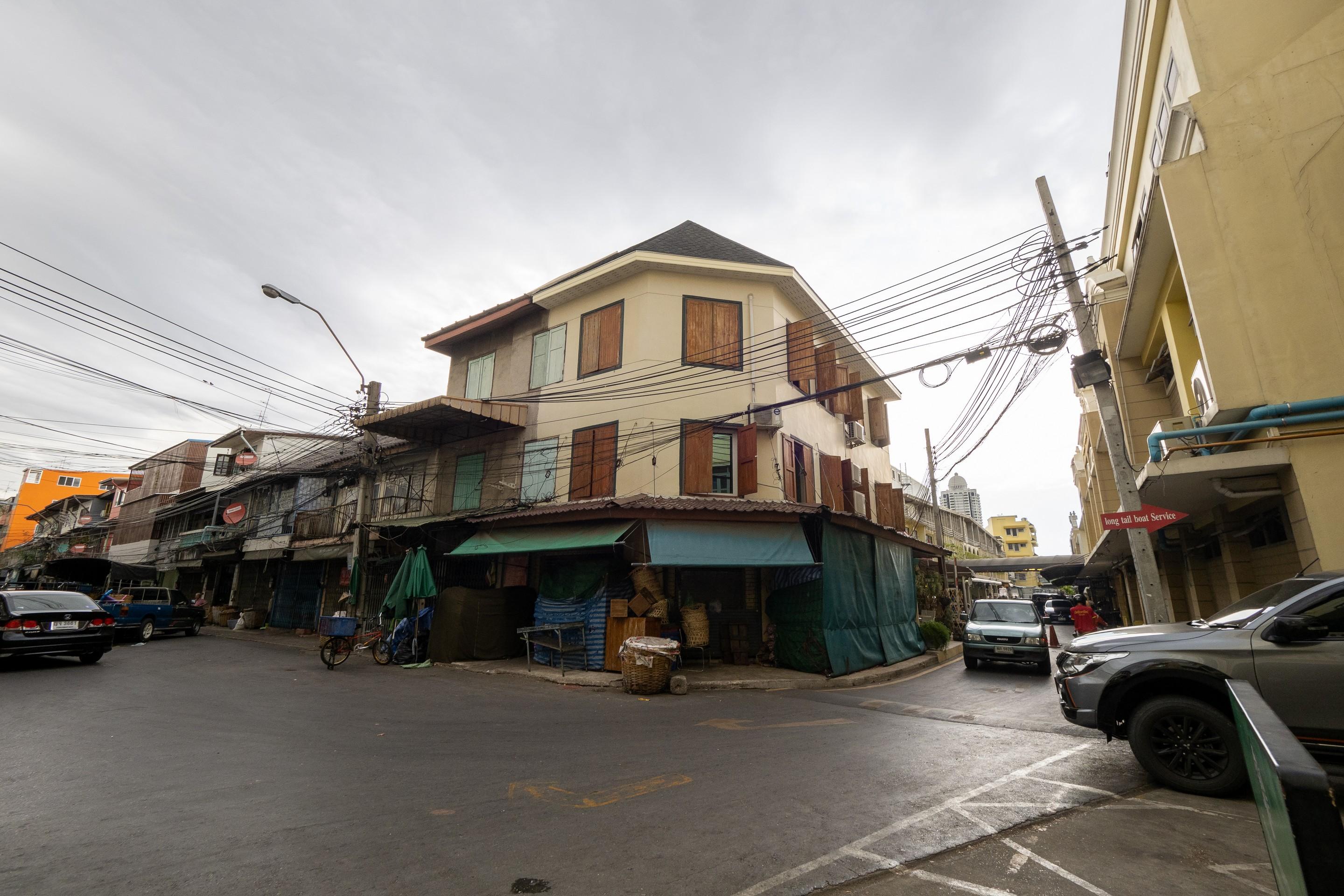 Oyo 895 The Onion Hostel Bangkok Exterior foto